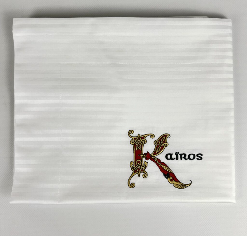 Bordado personalizado en ropa de cama, monograma